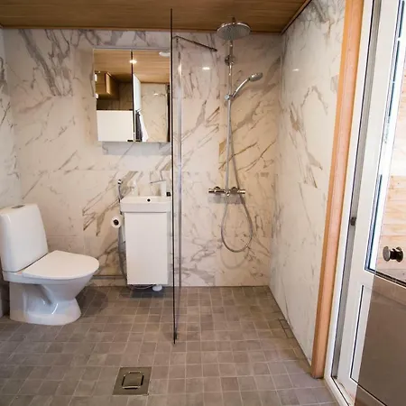 Kinos ヴィラ ウツヨキ